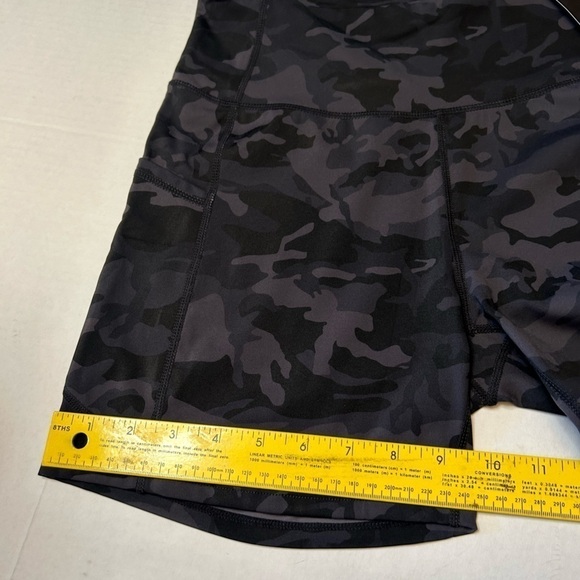 The Gym People TGP black camouflage workout shorts with pockets NWT Sz-M R20 - Picture 9 of 11